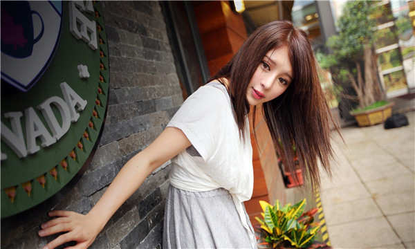 库伦想找一个女性生孩子给报酬-｛找个女人生孩子多少钱｝
