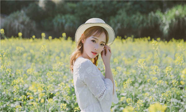 库伦标题：想找个女人帮忙生孩子的有效解决方案，助您圆梦家庭